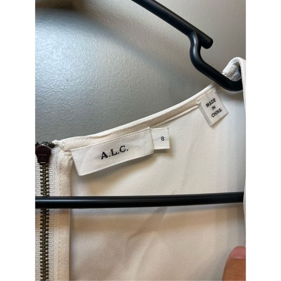 A.L.C. Leigh Silk Lined Top White Size 8 - Picture 3 of 5